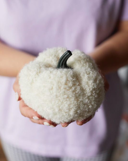 Hubble Bubble Pumpkins Pattern - The Crochet Coven