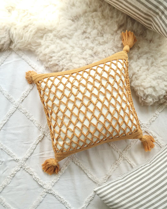 Pumpkin Lattice Pillow Pattern - The Crochet Coven